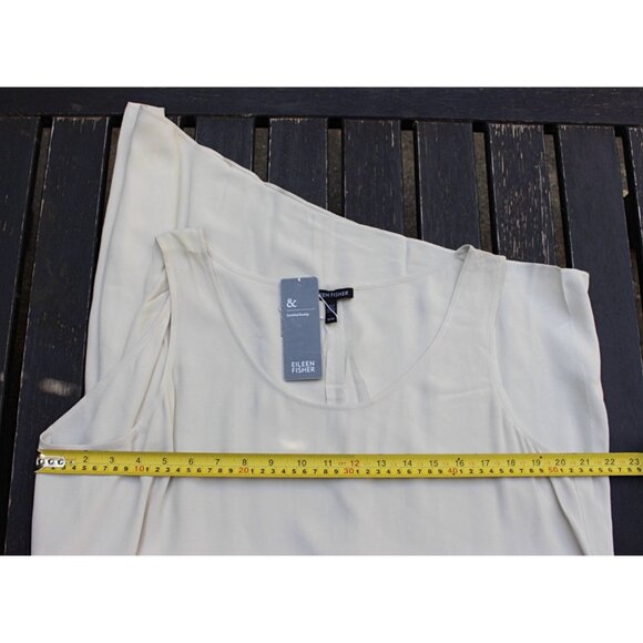 New w/Tags - Eileen Fisher Silk Georgette Crepe Side Drape Shell, Bone, Med - Picture 8 of 9